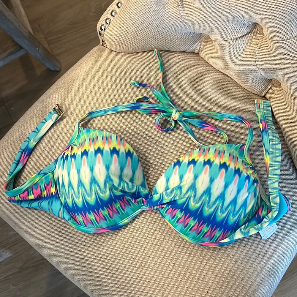 Xhilaration Multicolored Vibrant Bikini Top Size Large